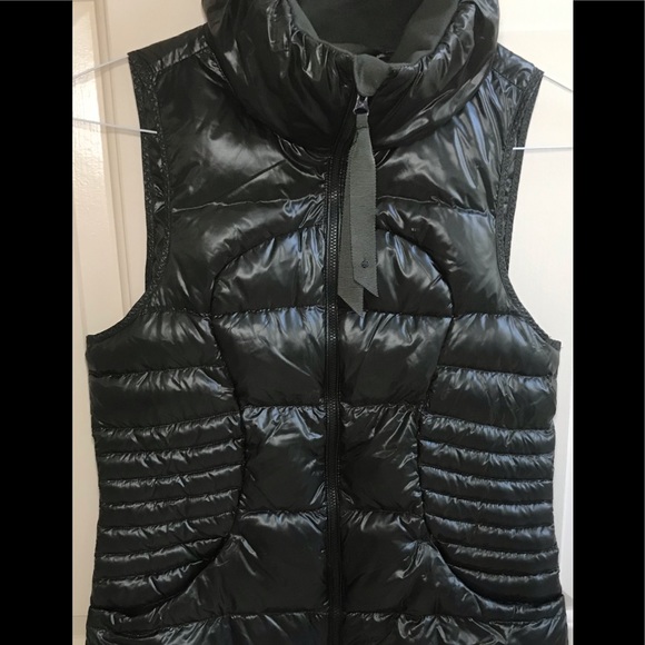 🍒LULULEMON sz 6 FLUFFIN AWESOME GOOSE DOWN VEST 800-Fill Power GATOR GREEN - Picture 4 of 6
